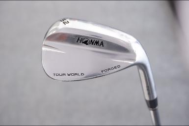 WEDGE HONMA TOUR WORLD FORGED SUPER PREMIUM WEDGE ก้าน NS PRO MODUS 3 TOUR120 องศา 52 BOUNCE 9